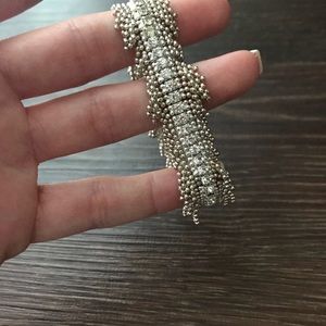 💥4/$25💥 Sassy Dangle Bracelet Silver